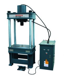 四柱二梁液壓(ya)機（汽保液壓機(jī)）