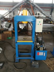 龍門液壓(yā)機